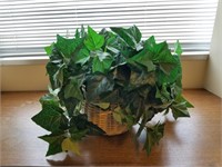 Faux Potted Ivy