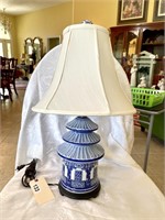 Blue & White Asiab Lamp