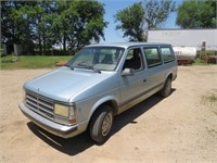 1990 Chrysler Van w/ 300 V-6