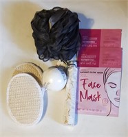 Lot of bath & beauty products