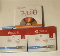 NEW Blank DVD-R disks x3