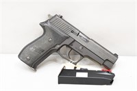 (R) Sig Sauer P226 .40 S&W Pistol