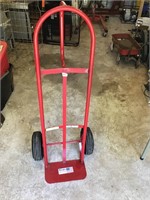 Pneumatic tire dolly