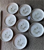 Vintage Set of 8 Matching 6 1/4" Plates