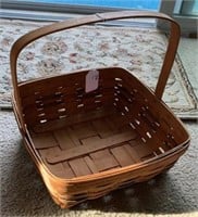 "Longaberger" Basket with stable handle
