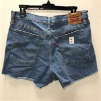 SIZE 31 LEVI'S WOMEN'S HIGH RISE SHORTS