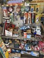 LOT: Trimmer Cord, Lighters, Air Pumps ++++