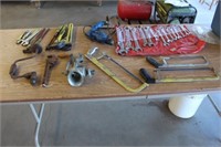 Tote of misc. hand tools