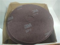 Lot of 10 3M buffing pads
