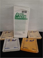 White Swan & Soleil Sealed Napkins - 5 packs