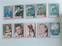 Lot of 10 1969-70 O-Pee-Chee Hockey cards A