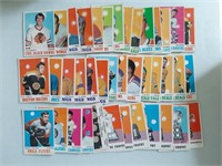 Lot of 40 1970-71 O-Pee-Chee Hockey cards
