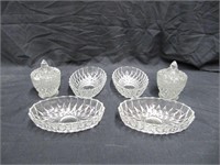 2 Covered Dishes, 4 Oval