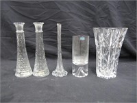 5 Vases