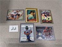 SELECTION OF 5 SPORTS  CARDS