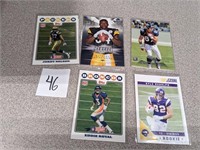 SELECTION OF 5 SPORTS  CARDS