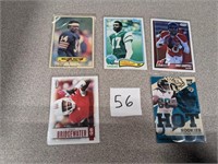 SELECTION OF 5 SPORTS CARDS