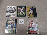 SELECTION OF 5 SPORTS CARDS