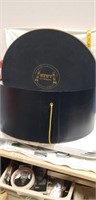 Vintage hat w/box
