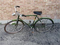 1972 Schwinn Suburban Men's 27" Bicycle.