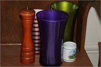 Asstd Vases And Pepper Mill