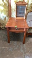 21”x26” end table