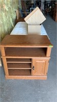 32”x20”tv stand