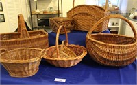 7 pcs. Vintage Woven & Wicker Baskets