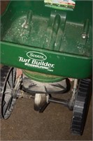 Scotts Turfbuilder Fertilizer Spreader