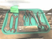 Ford m-81A-17017Wrench, tool lot