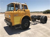 1986 Ford 700 6x2 Mule Truck