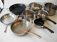 Pots and Pans lot of 9 with lids