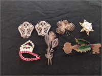 VINTAGE BROCHES