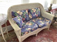 WICKER LOVE SET WITH CUSHIONS