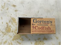 WOODEN GORTON'S KODIKOOK CODFISH BOX