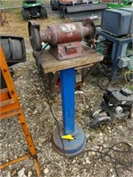 MILWAUKEE DOUBLE END GRINDER ON STAND