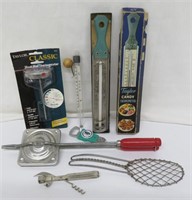 Kitchen utensils: Taylor candy thermometer