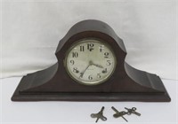 Garland Mantel clock - w/keys-Vintage