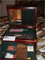 GENTS JEWLERY BOX AND CONTENTS INCLUDING