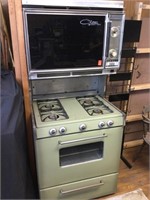 Vintage Chateau Magic Chef  stove with double
