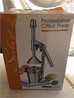 Professional citrus press, heavy duty