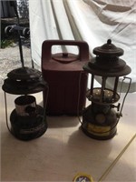 Coleman lanterns and 1 case