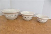 Nesting set Longaberger bowls