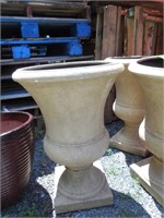 Pedestal Flower Pot 26"H x 18"Diameter