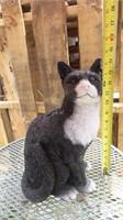 Concrete Cat Statue, 15" Animal Classics