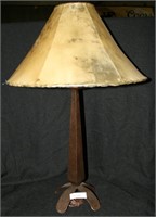WESTERN STYLE WROUGHT IRON TABLE LAMP