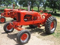 Allis Chalmers 'WD' Tractor w/PTO, 1 Hydr, 2 pt