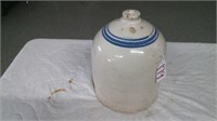 VINTAGE POULTRY JUG