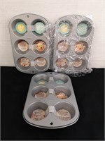3x New 6-cup muffin pans non-stick by Wilton.