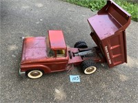 Vintage structo hydraulic dump truck